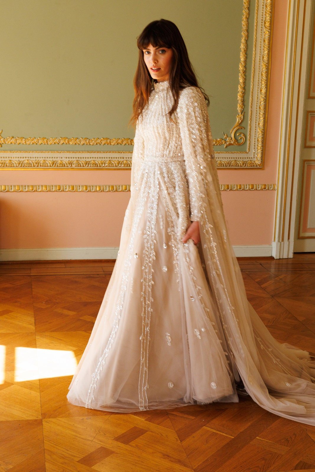 Bella Pelerinli Elbise - Bej