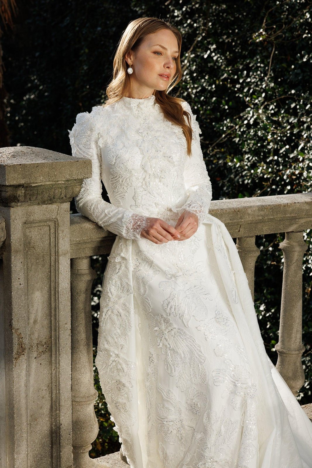 Meghan Kuyruklu Gelinlik - Beyaz