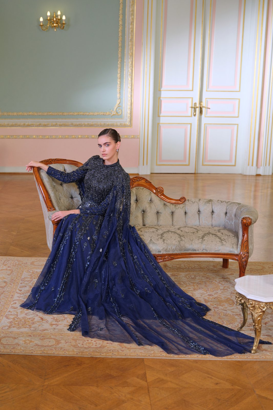 Bella Pelerinli Elbise - Lacivert