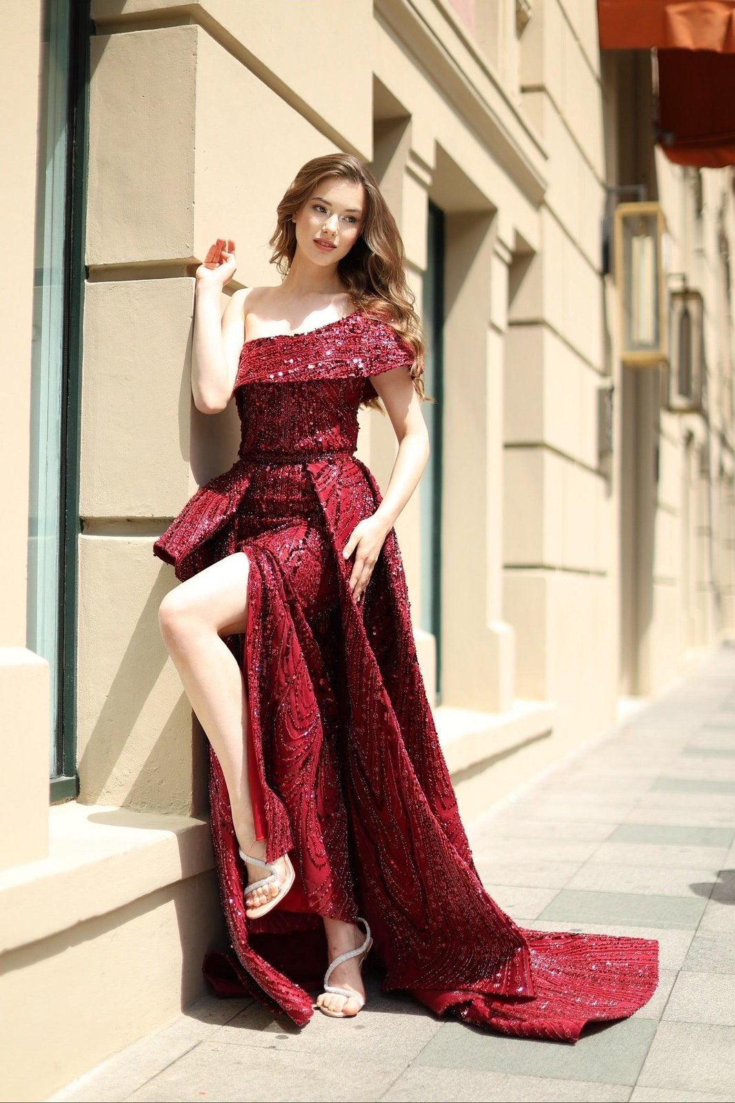 Waldorf Kuyruklu Elbise - Bordo