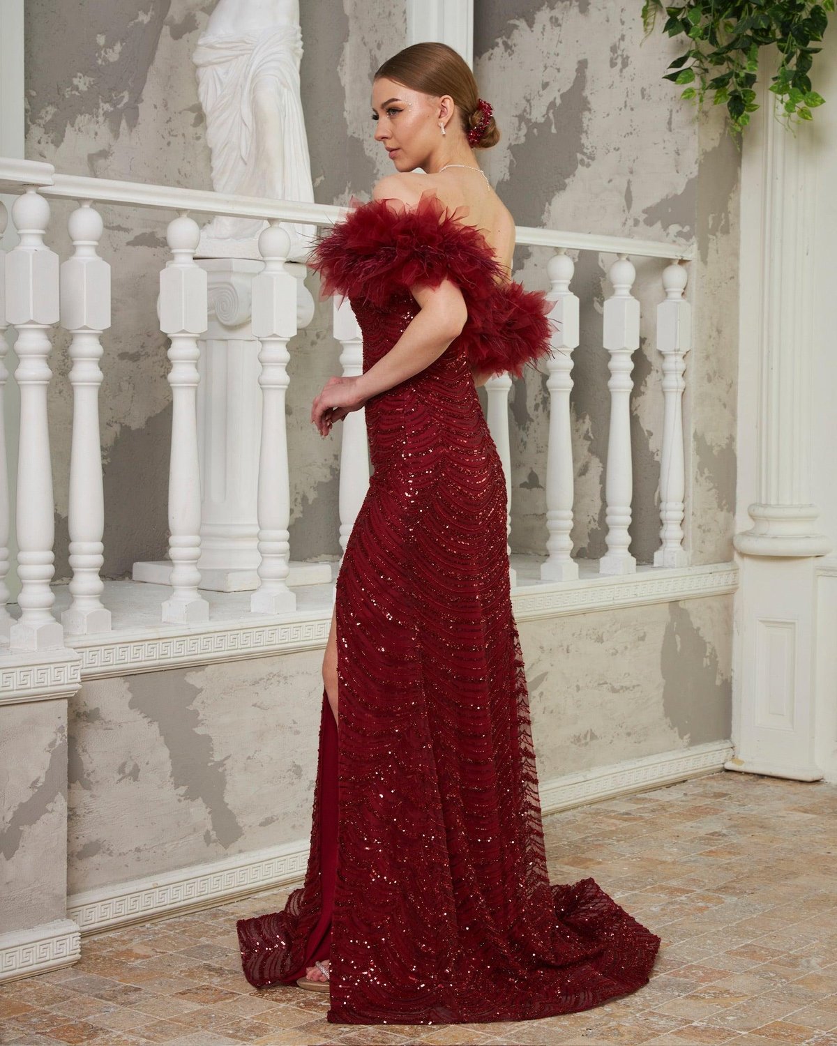 Lotus Omuz Detaylı Elbise - Bordo