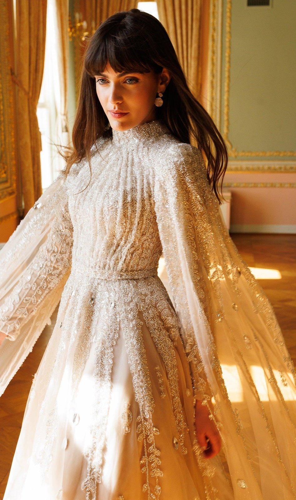 Bella Pelerinli Elbise - Bej