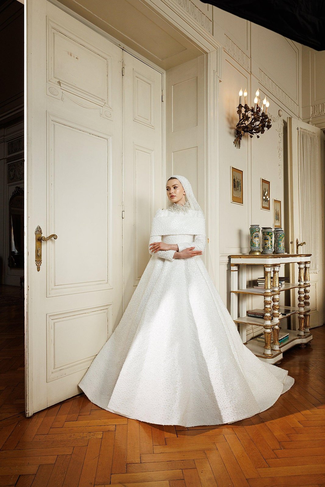 Ashley Omuz Detaylı Gelinlik