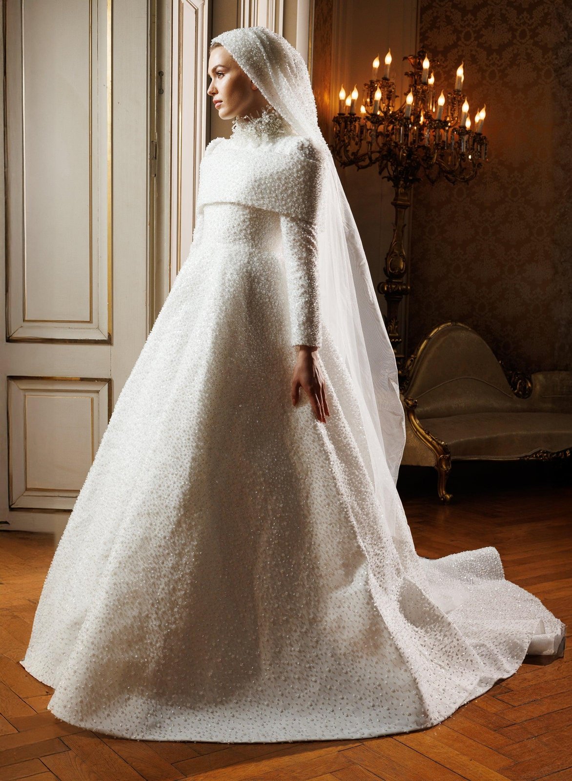 Ashley Omuz Detaylı Gelinlik