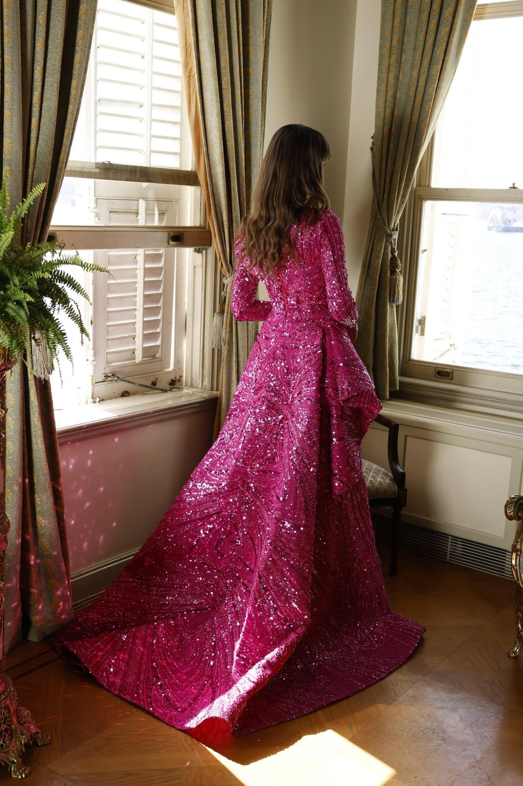 Avin Kuyruklu Elbise - Fuşya