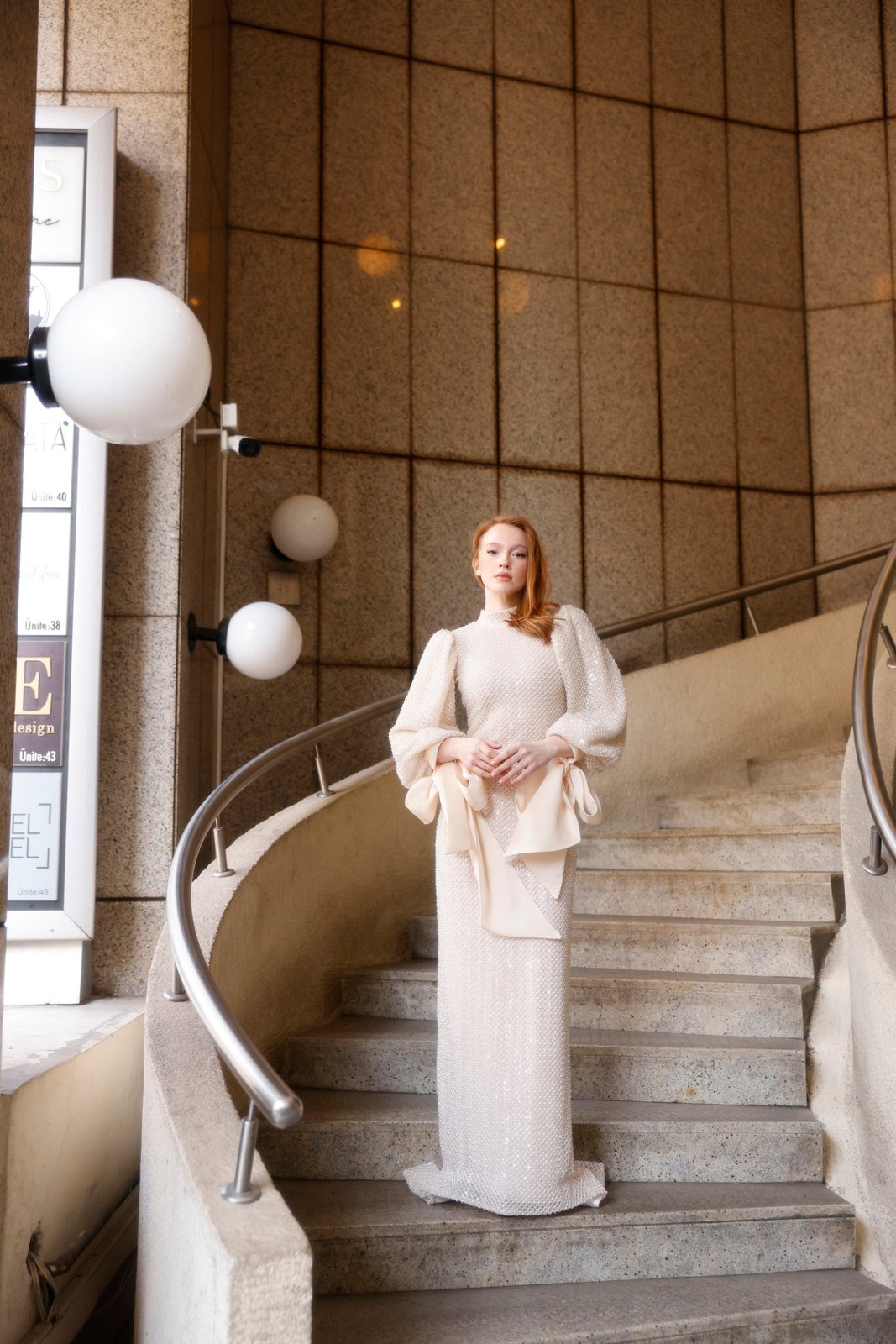 Pamela Kol Detaylı Elbise - Bej