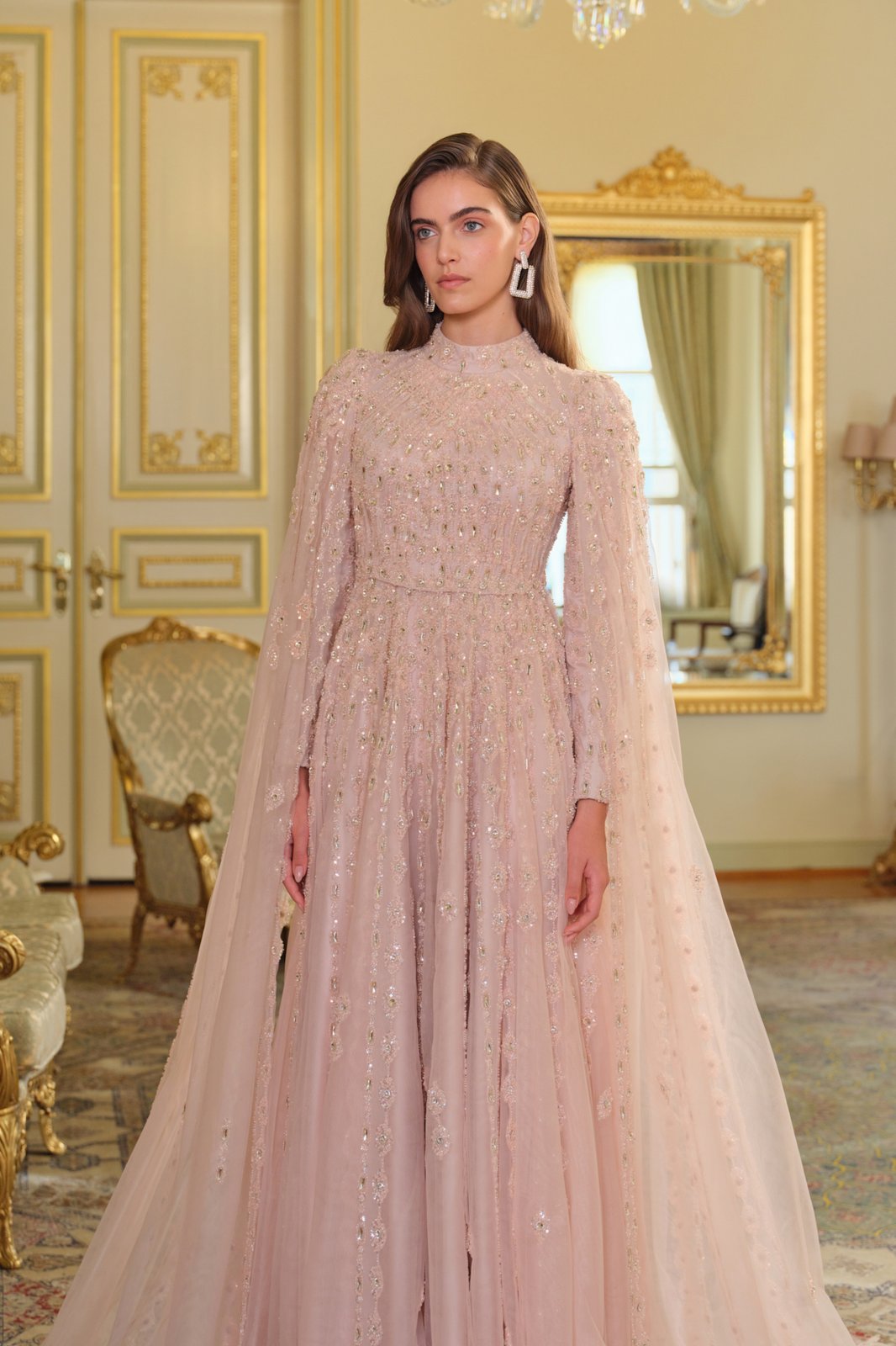 Begonia Kasnak İşlemeli Elbise - Pembe