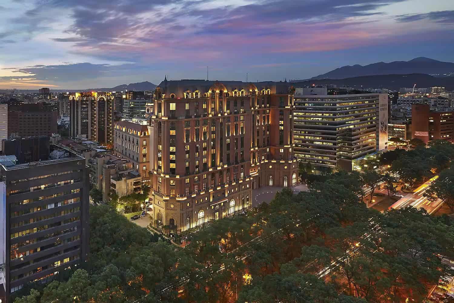 Luxury Vacations in Taiwan 14