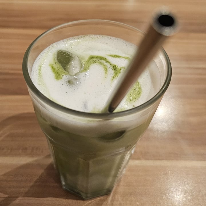 photo of WellSmoocht Matcha latte shared by @veganlad on  22 Feb 2025 - review