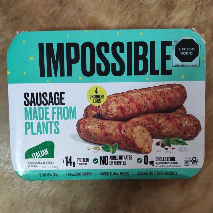 photo of Impossible Foods Impossible Sausage Bratwurst shared by @alessandroscetta on  30 Nov 2023 - review