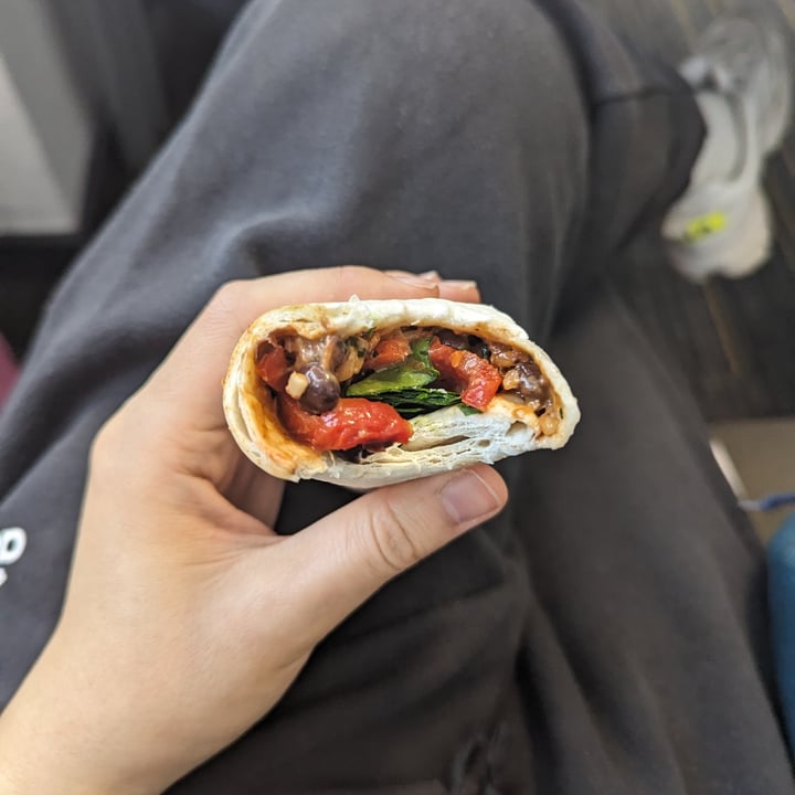 photo of Pollen + Grace Mexican Chipotle Burrito shared by @katchan on  18 Mar 2024 - review
