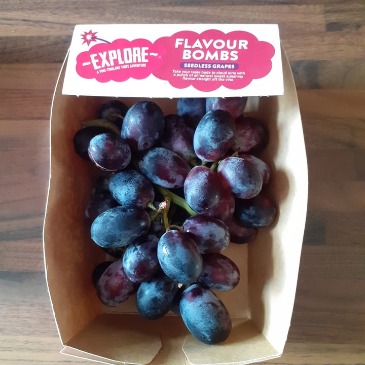 Explore Flavour Bombs Seedless Grapes