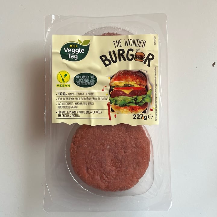 photo of hamburguer vegatal veggie tag hamburguer vegetal sabor carne shared by @bluestarveg71 on  30 Sep 2023 - review