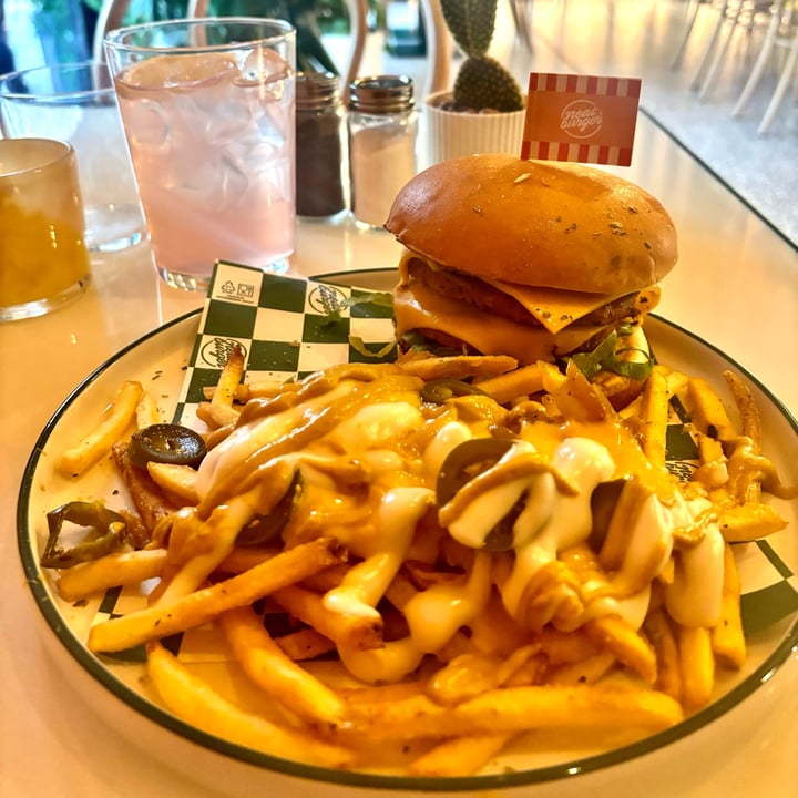 photo of Neat Burger Milano | Porta Venezia Smash Burger shared by @lindaaa on  25 Nov 2024 - review
