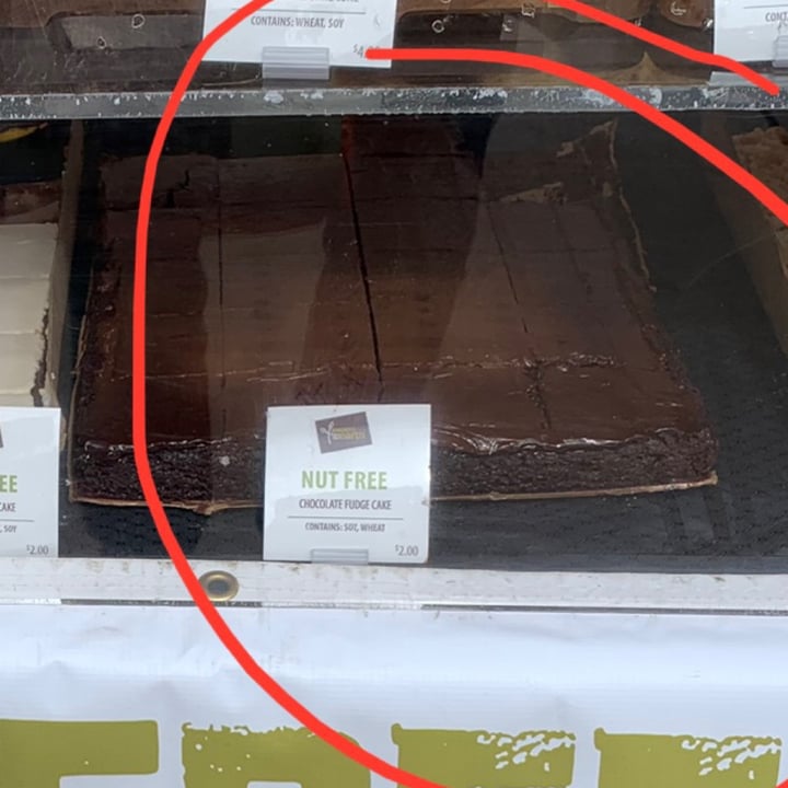 photo of Sweets from the Earth Chocolate Fudge Cake shared by @louisg on  10 Sep 2023 - review