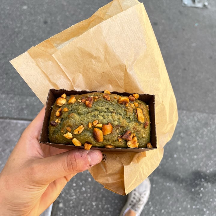 photo of Le Café Potager cake matcha cacahuètes shared by @herbivorelucia on  22 Jun 2025 - review