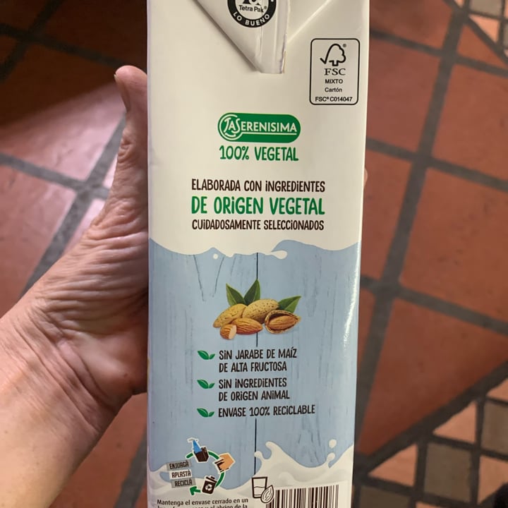 photo of La Serenísima Leche de almendras shared by @jacquelinechaves on  12 Oct 2023 - review