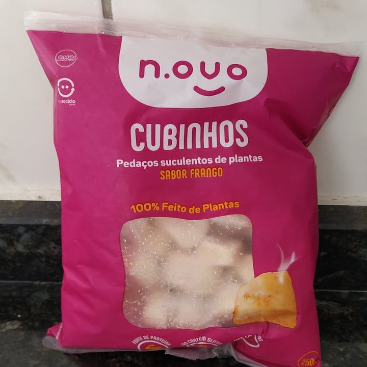 photo of N.o.v.o Cubinhos Sabor Frango shared by @mariapires on  04 Oct 2023 - review