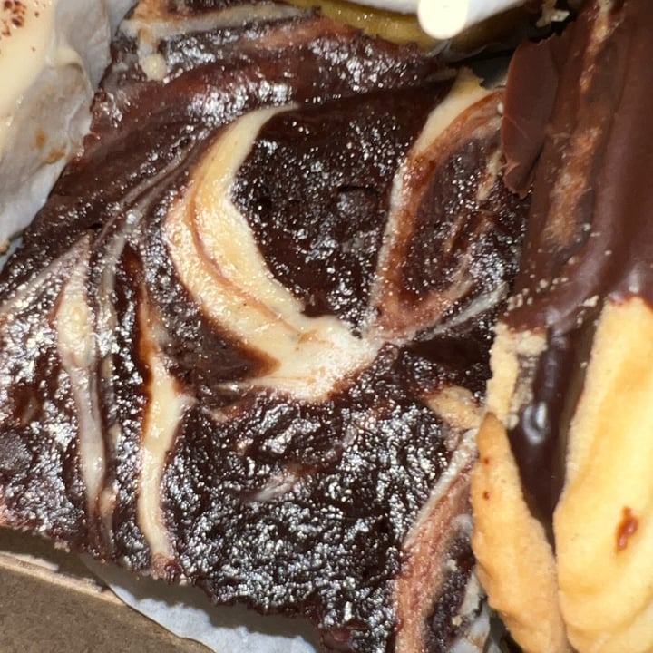 photo of Papa Ganache Manasquan brookie brownie shared by @allycat38 on  01 Apr 2024 - review