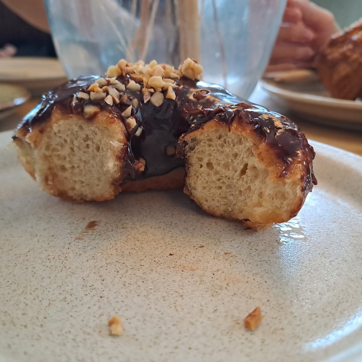 photo of Knead a Little Love Vegan Donut With Chocolate shared by @kristhesfiguz on  01 Dec 2023 - review