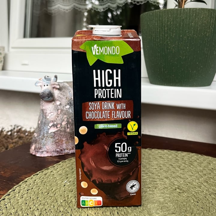 photo of Vemondo high protein soy - chocolate flavour shared by @eml on  12 Oct 2025 - review