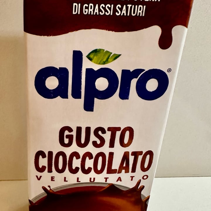 photo of Alpro Bevanda Gusto Cioccolato Vellutato shared by @supergats on  24 May 2024 - review