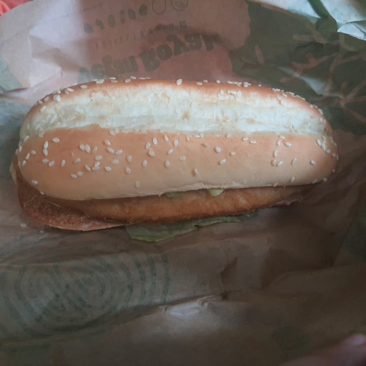photo of Burger King Vegan Royale shared by @nataliamainecoon on  14 Nov 2023 - review