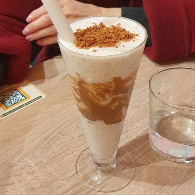 Photo of the dish “shake caramel biscoff crunch”