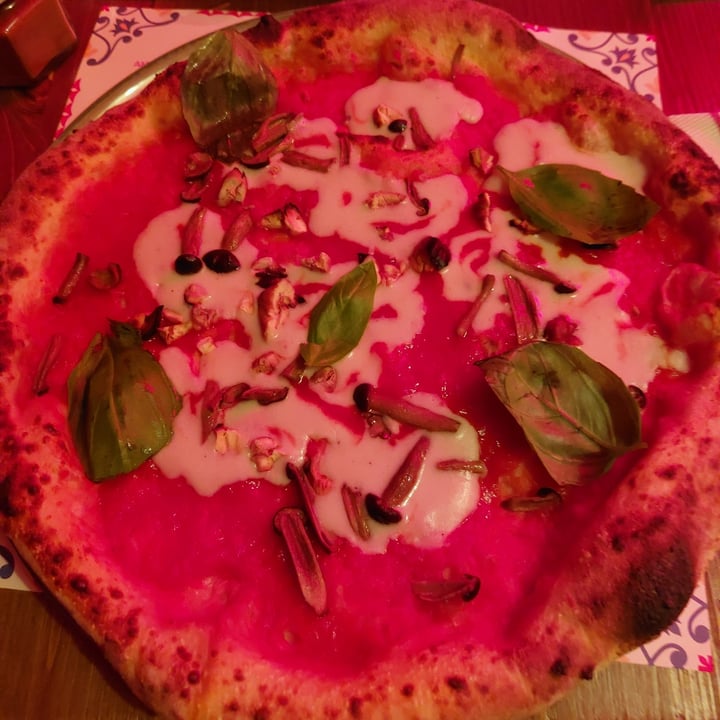 photo of Pizzium - Reggio Emilia Speciale Veganuary shared by @annachiaraferrariz on  11 Feb 2024 - review