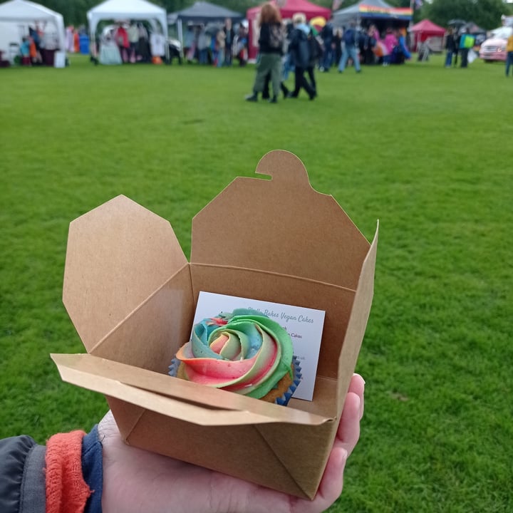 photo of Shelly Bakes Vegan Cakes Vanilla rainbow cupcake shared by @vegangale on  16 Jun 2024 - review