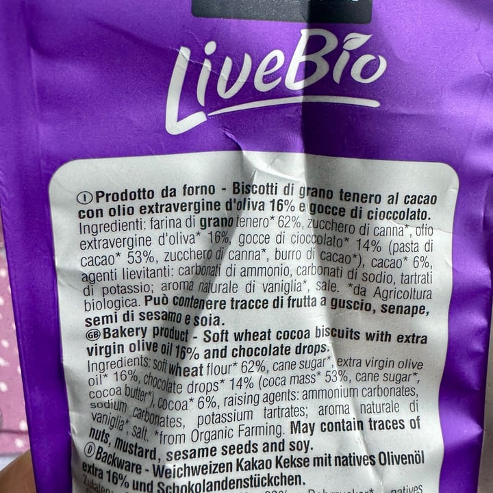 photo of Sottolestelle Biscotti al cacao shared by @v-egan on  30 Apr 2024 - review