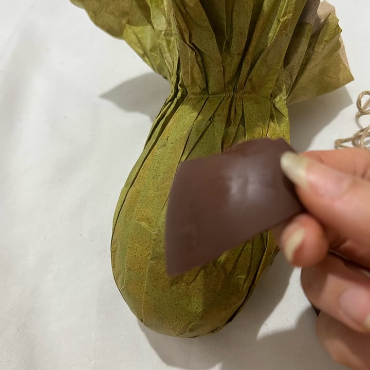 photo of Dengo Chocolates Ovo de chocolate com aveia shared by @deboramora on  30 Apr 2024 - review