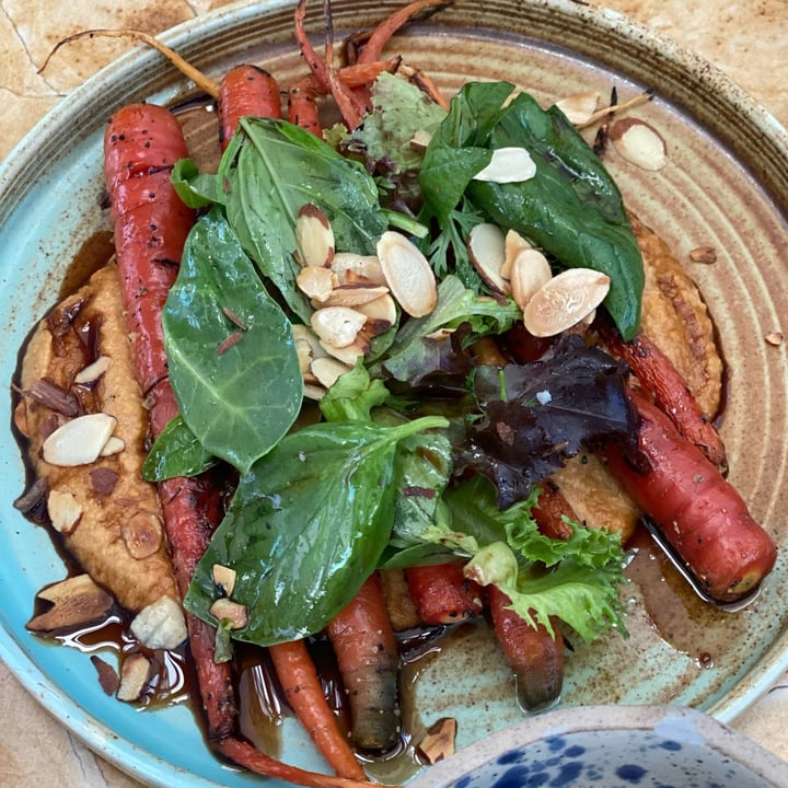 photo of The Rooftop at Selina Risotto de vegetales (veganizado) shared by @juenmexico on  29 Jul 2024 - review