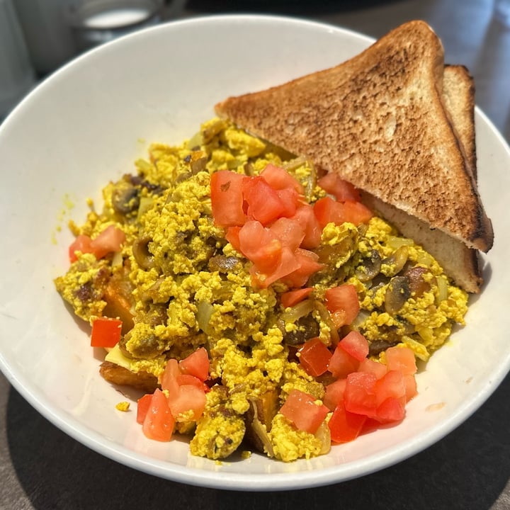 photo of Hob Nob Restaurant Vegan Skillet shared by @mrprecision on  02 Sep 2025 - review