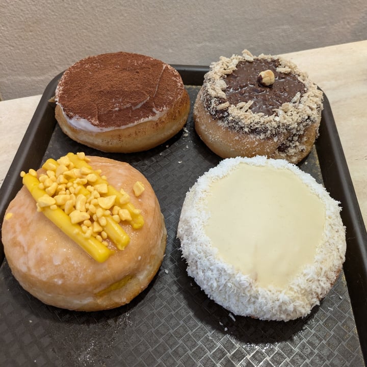 photo of La Moderneta Donuts Veganos shared by @raimon-sabater on  03 May 2025 - review