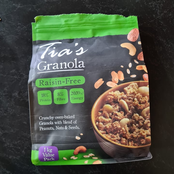 photo of Tia’s Granola shared by @veronicagroen on  24 Sep 2024 - review