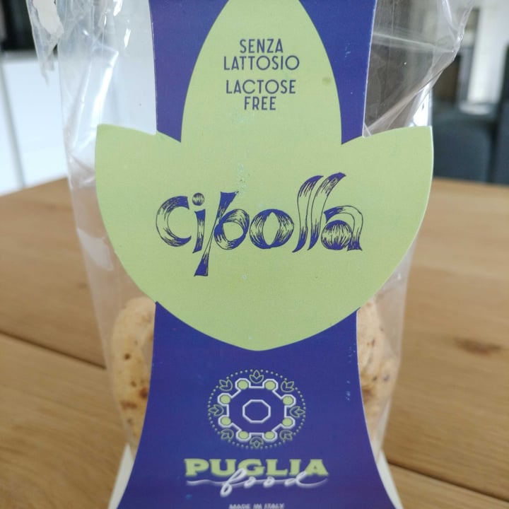 photo of Puglia Food taralli artigianali alle cipolle shared by @giorgiia on  28 Jun 2024 - review
