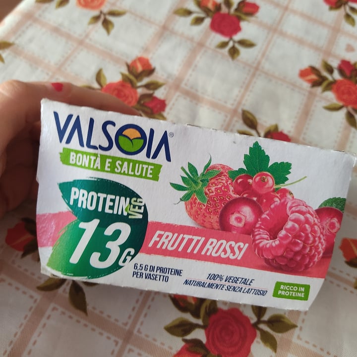 photo of Valsoia yogurt di soia frutti rossi shared by @marydrago3 on  17 May 2024 - review