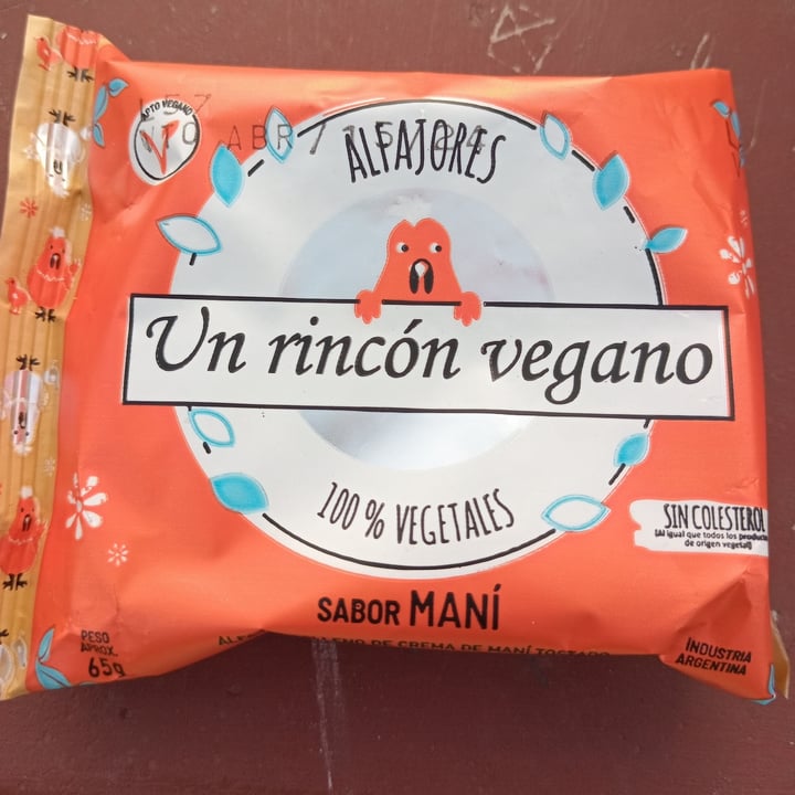 photo of Un Rincón Vegano Alfajor de Maní shared by @maiaromero on  27 Mar 2024 - review