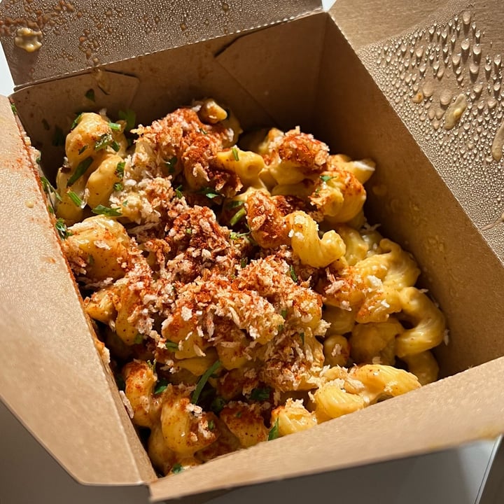 photo of Dharma Southern Chick'n mac n cheese shared by @aubreyj27 on  30 Aug 2023 - review