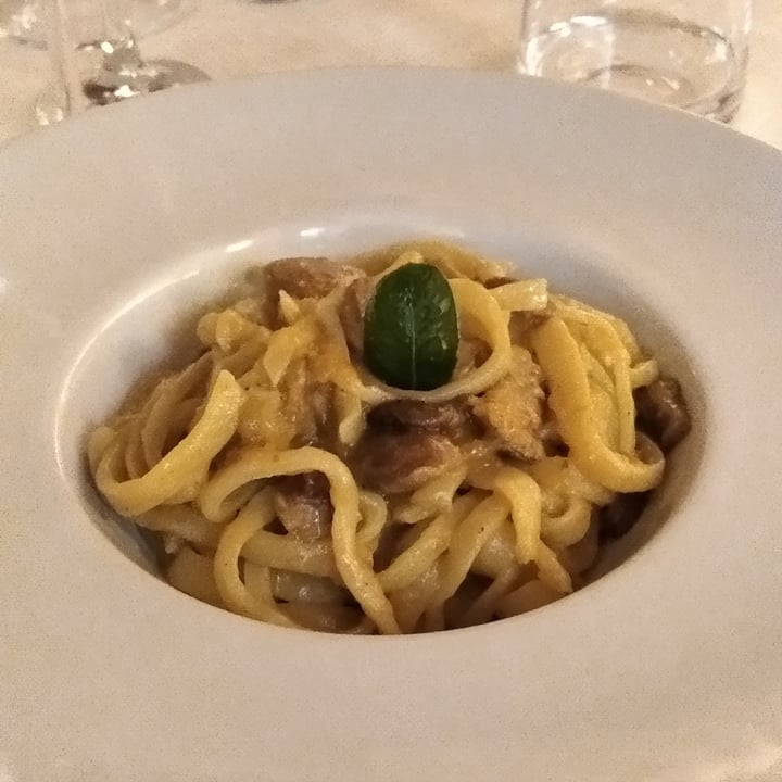 photo of Le Tre Fonti spaghettoni zucca e porcini shared by @eleveg-86 on  07 Feb 2024 - review