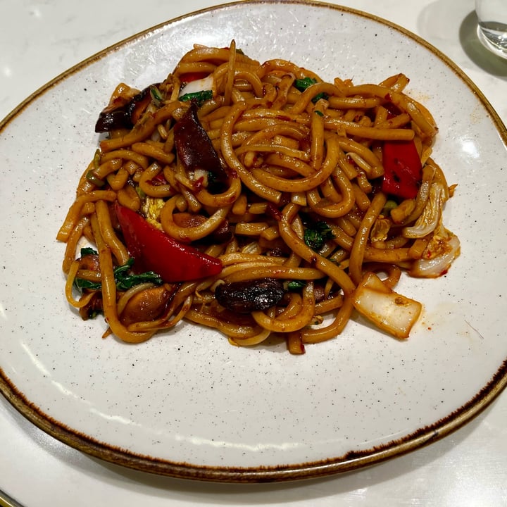 photo of Shan Shui, Chinese Kitchen Canton Vegetable Fried Noodles shared by @sianski on  03 Oct 2025 - review