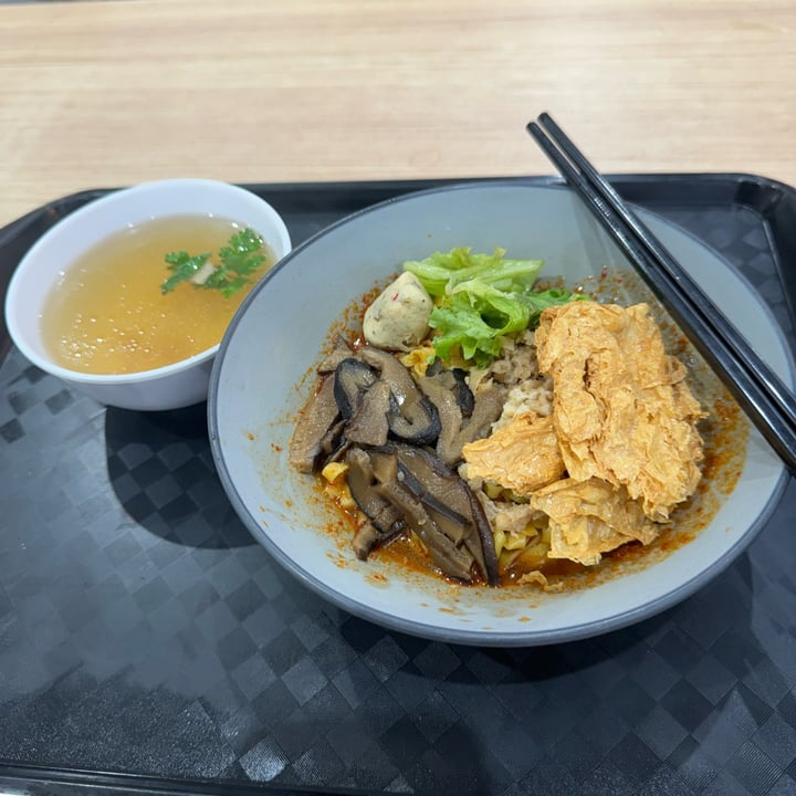 photo of Chee Wei Vegetarian Mushroom Omni Minced Noodle shared by @baothebijin on  06 Mar 2025 - review