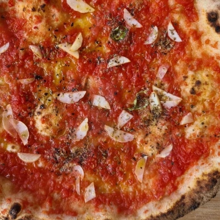 photo of Il Pratogallo Bar pizzeria Pizza marinara shared by @micheladallavalle on  24 Sep 2023 - review