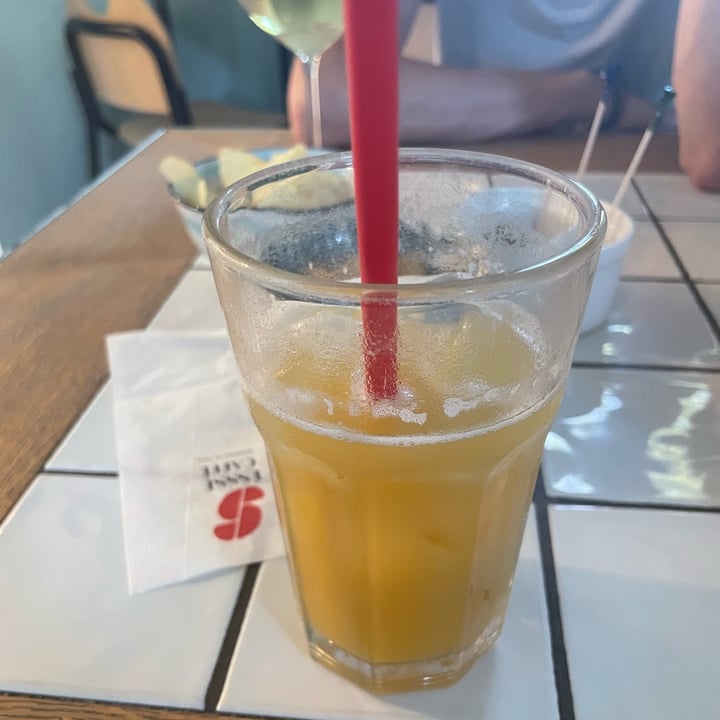 photo of Ca-fè cocktail analcolico all’ananas shared by @chezblanchette on  17 Aug 2023 - review