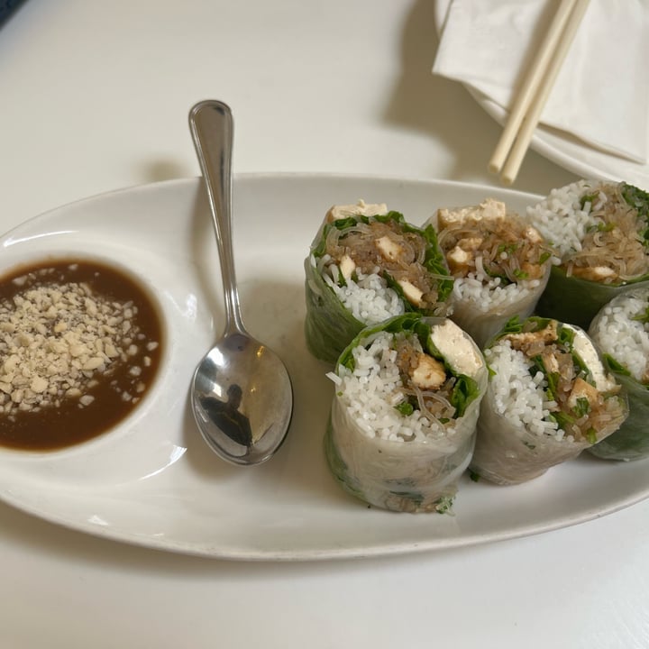 photo of Loving Hut Vegan Restaurant Spring Rolls shared by @sheppsk on  11 Oct 2024 - review