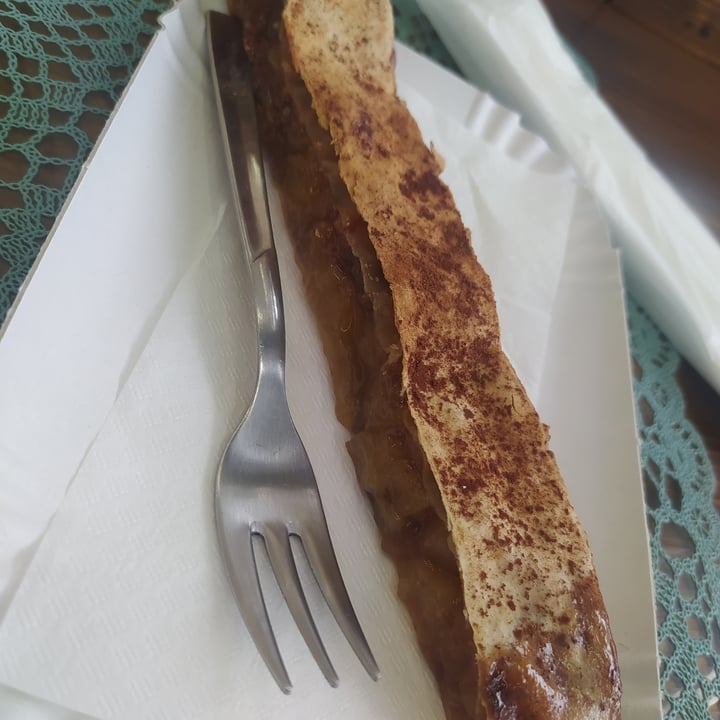photo of La Cucina Naturale strudel mele shared by @valy on  25 Sep 2023 - review