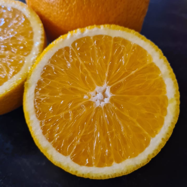 photo of Woolworths Food Oranges shared by @veronicagroen on  24 Sep 2024 - review