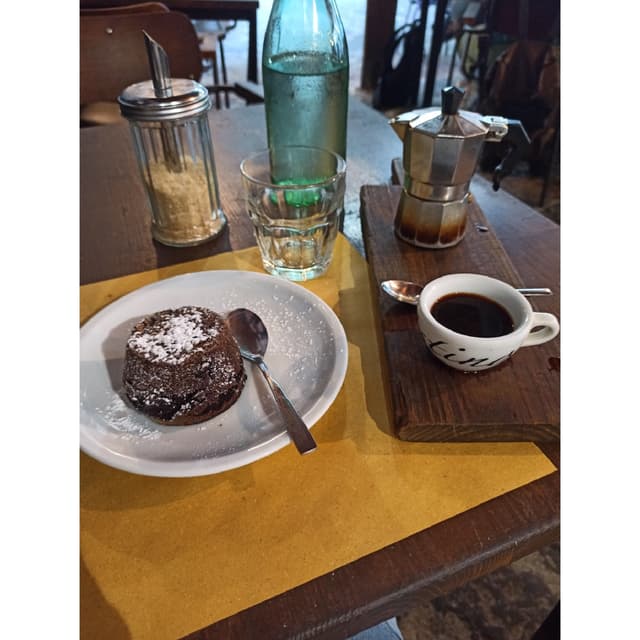 Photo of the dish “soufflé al cioccolato”