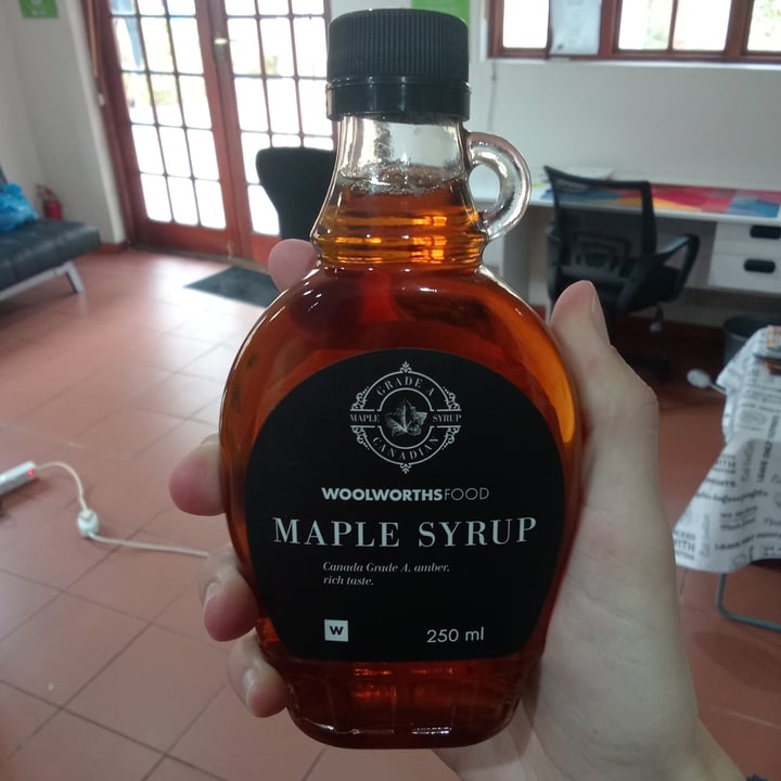 photo of Woolworths Food Maple Syrup shared by @zoezurnamer on  05 Aug 2024 - review
